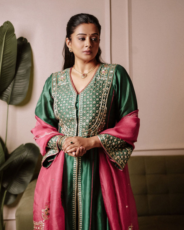 Priyamani Raj In Mahogany Green Chanderi Silk Set