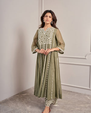 Moss Embroidered Chanderi Kurta Set