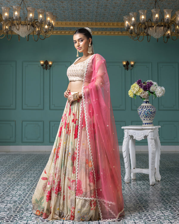 Roseveil Lehenga